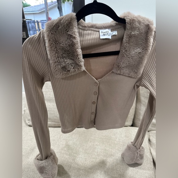 Princess Polly top - Picture 2 of 3